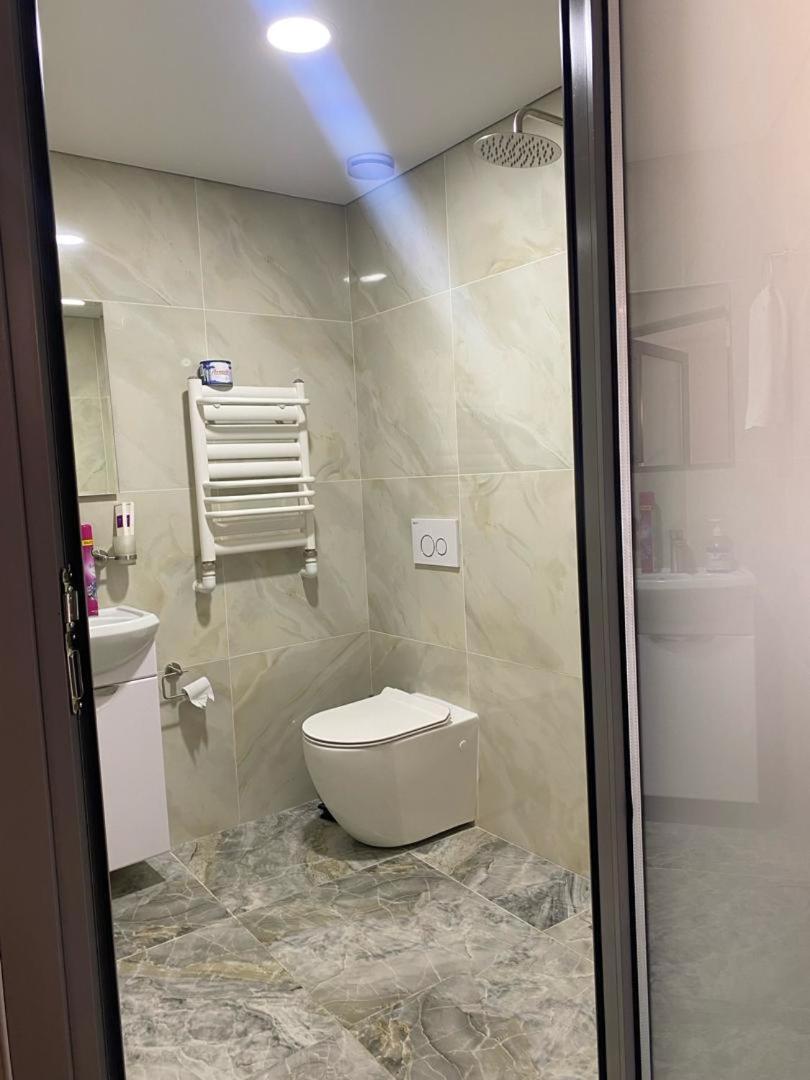 Гостевой Дом Шумкар Азия Guest House Shumkar Asia Bishkek Esterno foto