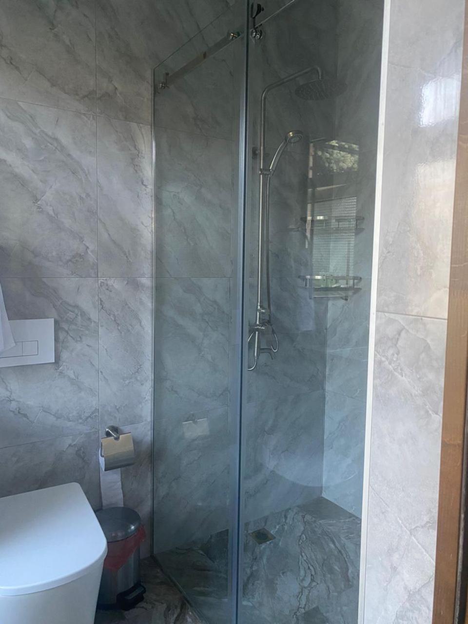 Гостевой Дом Шумкар Азия Guest House Shumkar Asia Bishkek Esterno foto