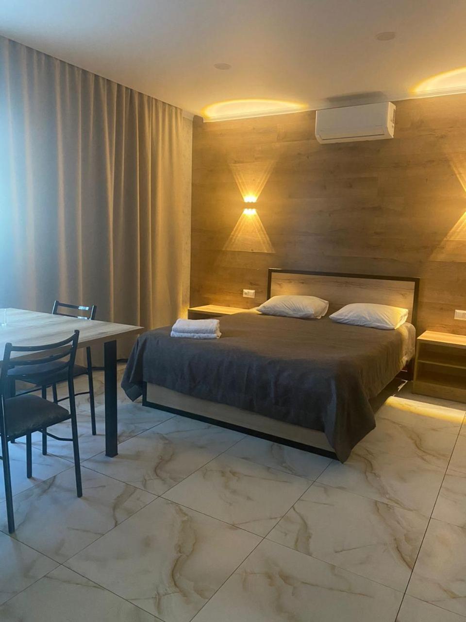 Гостевой Дом Шумкар Азия Guest House Shumkar Asia Bishkek Esterno foto