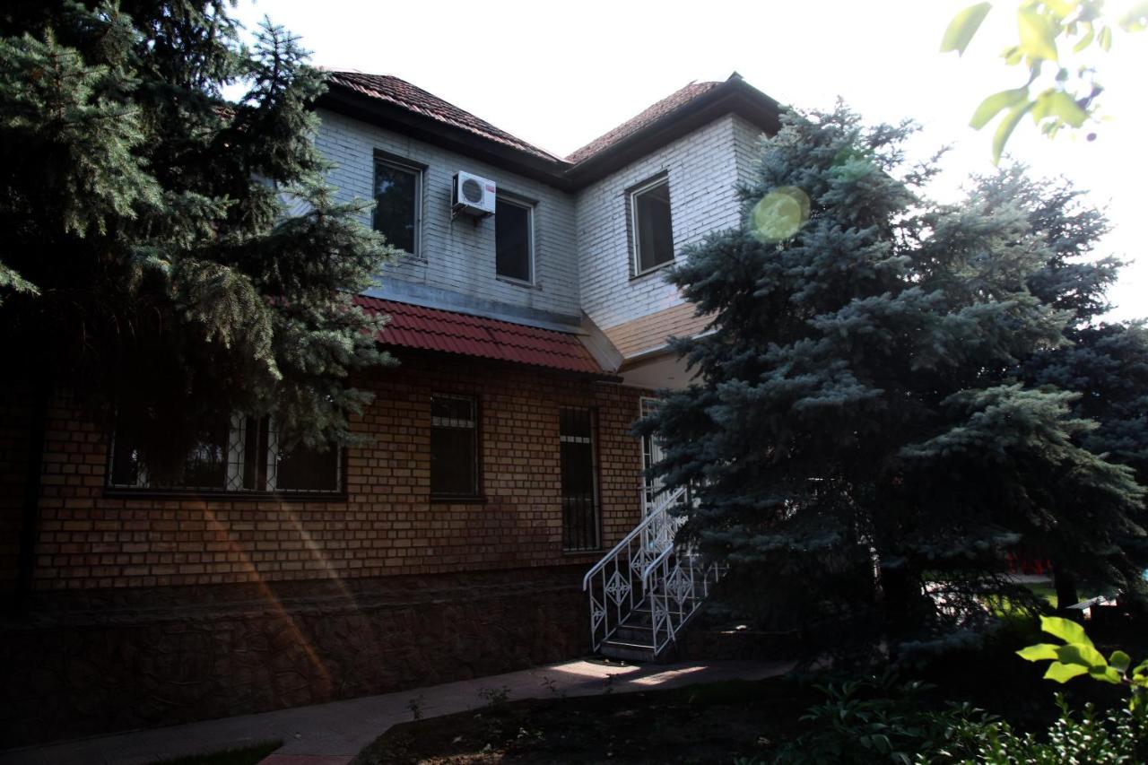 Гостевой Дом Шумкар Азия Guest House Shumkar Asia Bishkek Esterno foto