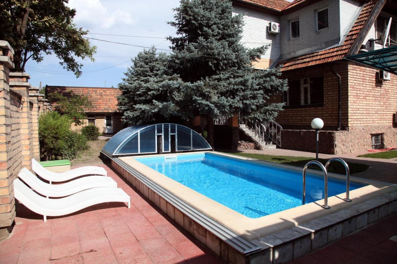 Гостевой Дом Шумкар Азия Guest House Shumkar Asia Bishkek Esterno foto